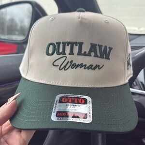 trucker hat